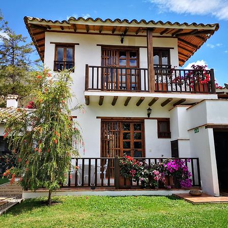 Gasthaus Casa Tzabar Villa de Leyva Exterior foto